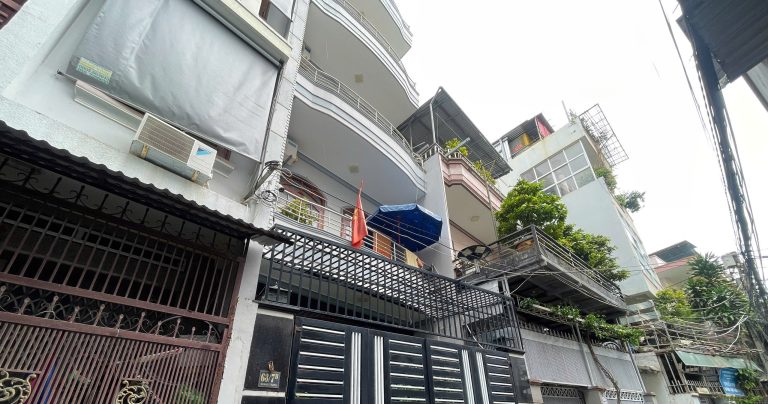 Nhà 4 tầng kiên cố 57,3m2 hẻm Quang Trung, thông Đinh Tiên Hoàng. Trung tâm Nha Trang, cách biển Trần Phú 500m 17 Nhà 4 tầng kiên cố 57,3m2 hẻm Quang Trung, thông Đinh Tiên Hoàng. Trung tâm Nha Trang, cách biển Trần Phú 500m
