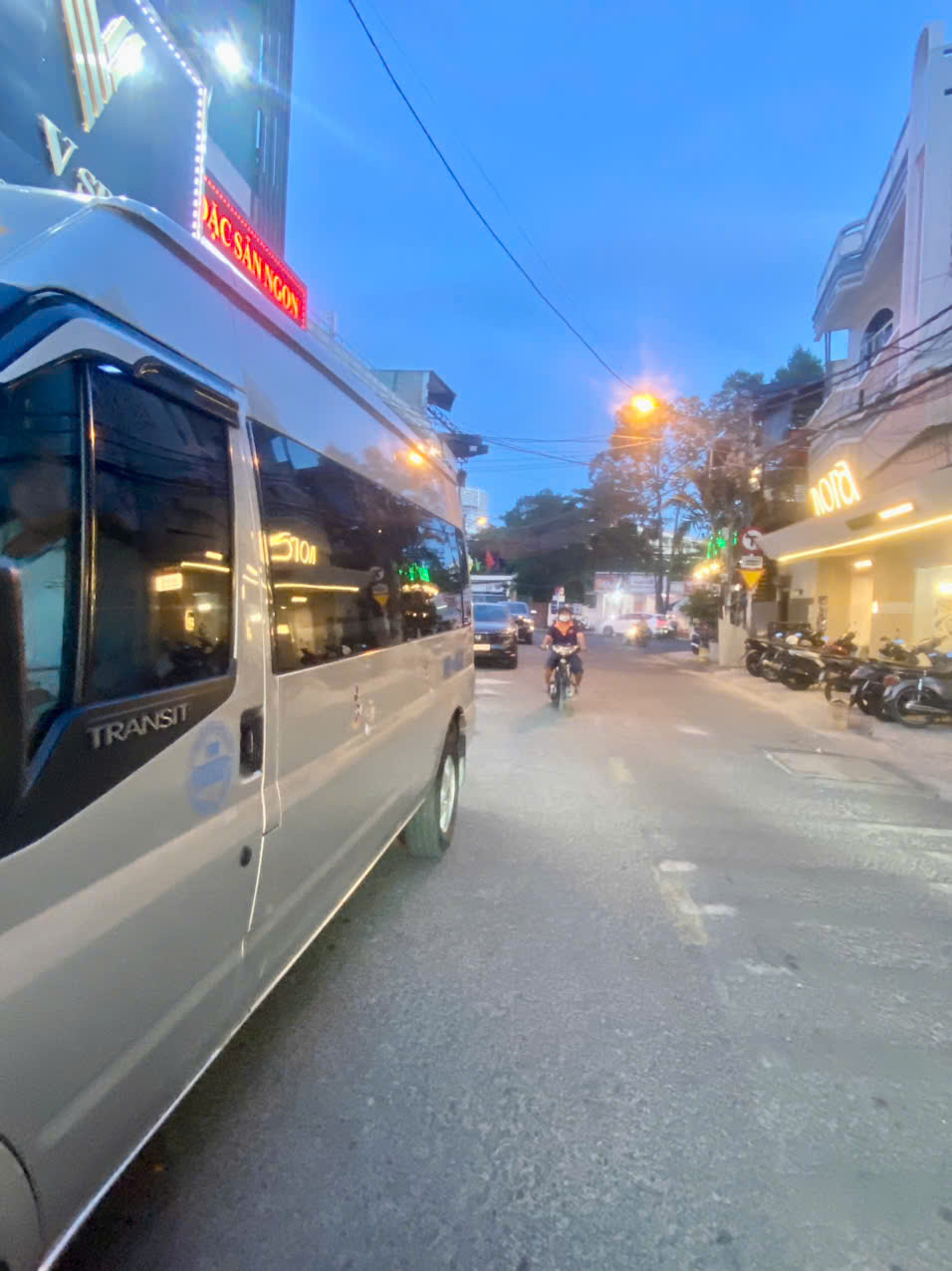 [ ĐÃ BÁN ] Đất 236,7m2 mặt tiền Mê Linh, khu bàn cờ trung tâm Nha Trang. Gần chợ, trường học các cấp, cách biển 600m