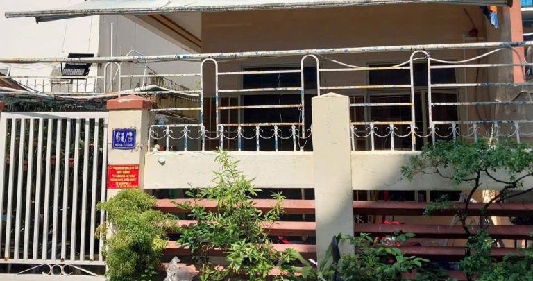 Nhà 3 tầng 135,5m2 hẻm Quân Trấn - Hùng Vương, trung tâm phố tây Nha Trang. Mặt sau nhìn ra hẻm 64 Trần Phú, cách biển 300m 22 Nhà 3 tầng 135,5m2 hẻm Quân Trấn – Hùng Vương, trung tâm phố tây Nha Trang. Mặt sau nhìn ra hẻm 64 Trần Phú, cách biển 300m