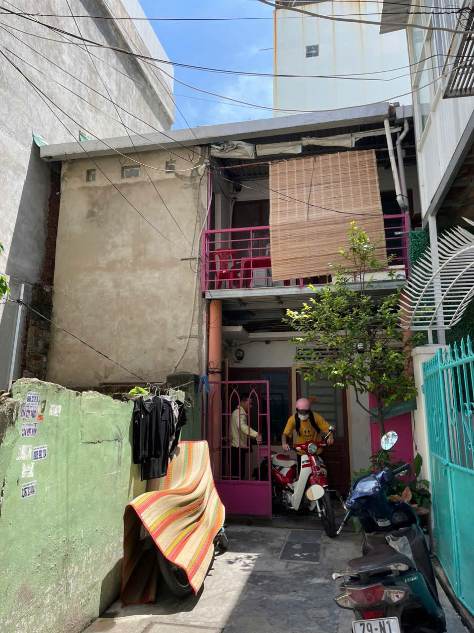 Nhà cấp 4 rộng 97,7m2 hẻm Nguyễn Thiện Thuật, trung tâm phố tây Nha Trang. Đang cho thuê trọ 9tr, cách biển 350m 4 Nhà cấp 4 rộng 97,7m2 hẻm Nguyễn Thiện Thuật, trung tâm phố tây Nha Trang. Đang cho thuê trọ 9tr, cách biển 350m