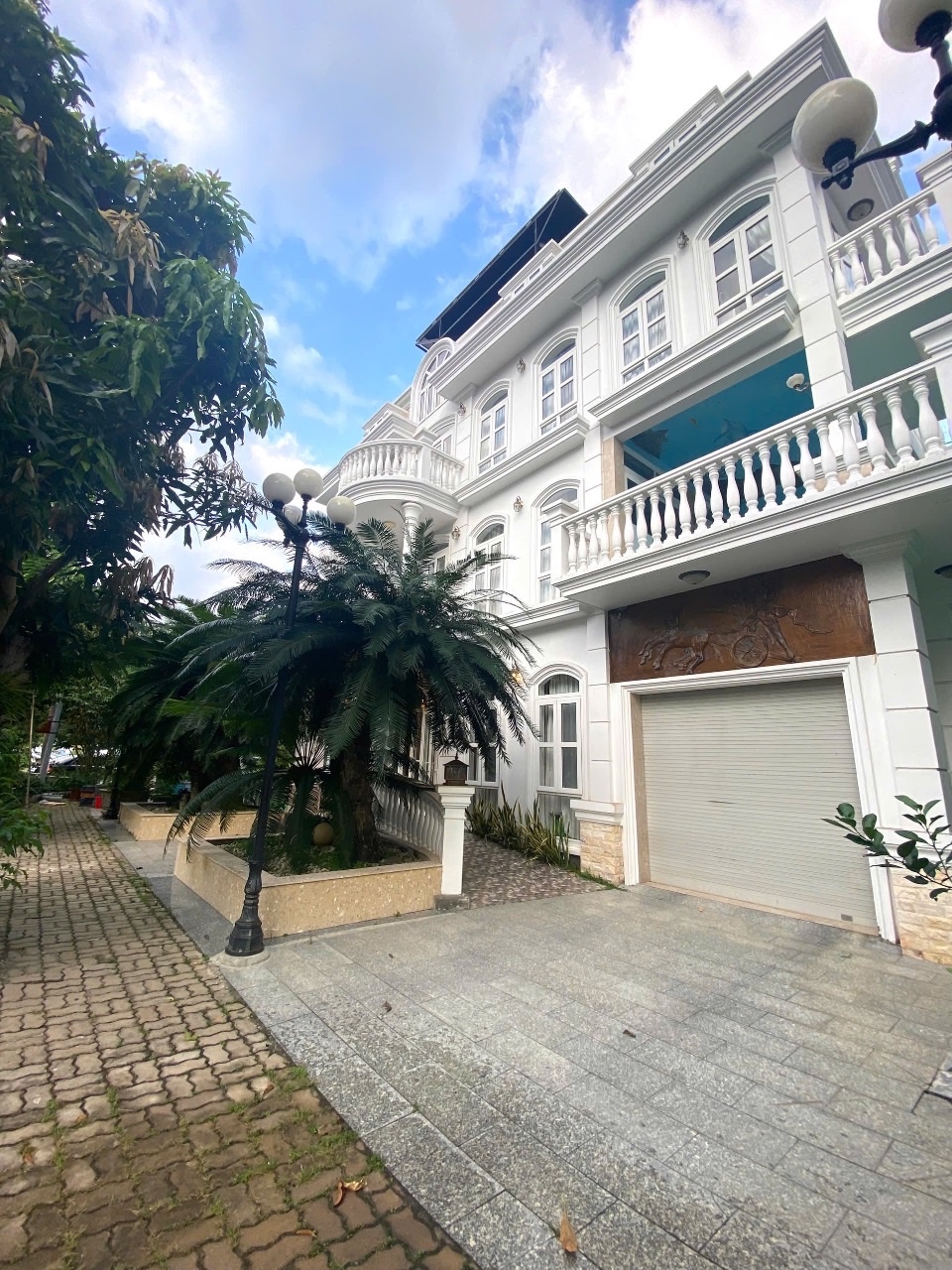 Biệt thự 4 tầng căn góc 295,5m2 KĐT An Viên 9 Biệt thự 4 tầng căn góc 295,5m2 KĐT An Viên